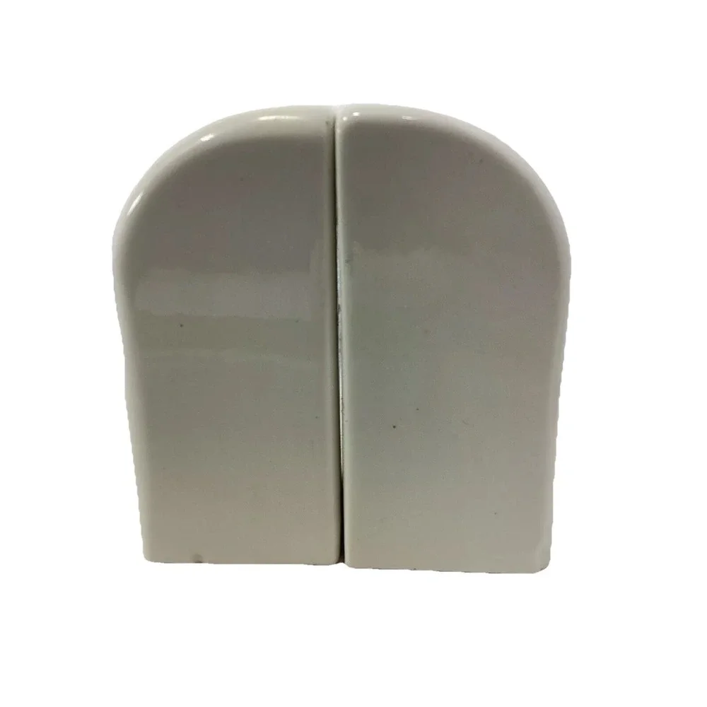 (3) Sets Vintage MCM White Ceramic Salt And Pepper Shakers 3-4